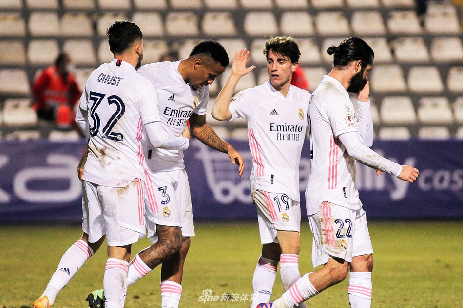 انطلاق دوري أبطال أوروبا وسط تحديات كورونا وتغيّبات نجومية